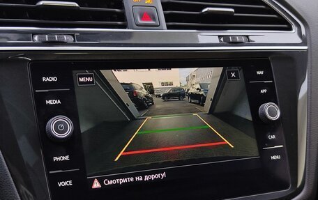 Volkswagen Tiguan II, 2019 год, 2 785 000 рублей, 23 фотография
