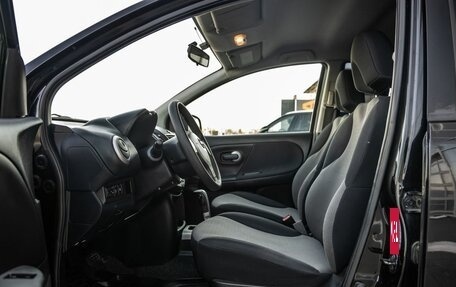 Nissan Note II рестайлинг, 2012 год, 928 000 рублей, 24 фотография