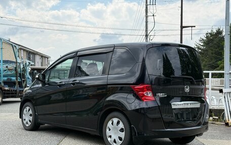 Honda Freed I, 2010 год, 700 000 рублей, 6 фотография