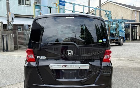 Honda Freed I, 2010 год, 700 000 рублей, 8 фотография
