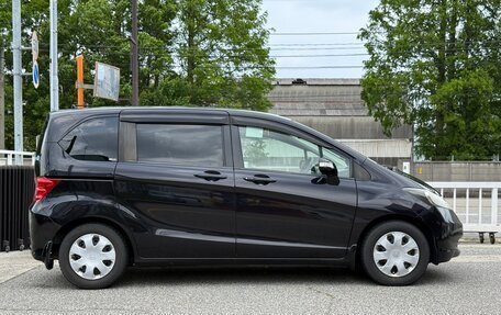 Honda Freed I, 2010 год, 700 000 рублей, 7 фотография
