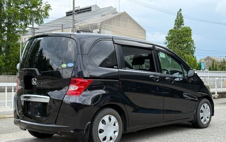 Honda Freed I, 2010 год, 700 000 рублей, 5 фотография