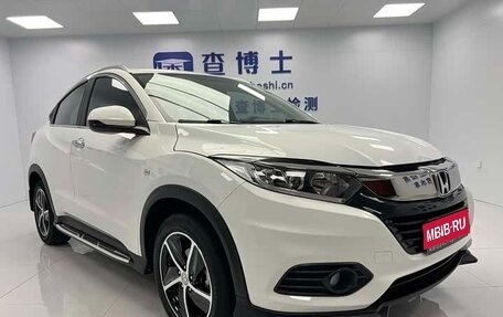 Honda Vezel, 2022 год, 1 680 000 рублей, 1 фотография