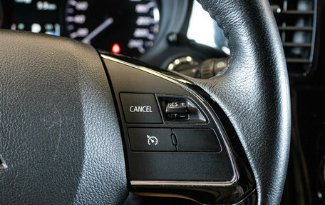 Mitsubishi Outlander III рестайлинг 3, 2015 год, 1 679 000 рублей, 18 фотография