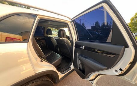 KIA Sorento II рестайлинг, 2011 год, 1 700 000 рублей, 19 фотография