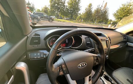 KIA Sorento II рестайлинг, 2011 год, 1 700 000 рублей, 29 фотография