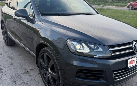 Volkswagen Touareg III, 2013 год, 1 650 000 рублей, 2 фотография