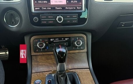 Volkswagen Touareg III, 2013 год, 1 650 000 рублей, 13 фотография