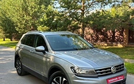 Volkswagen Tiguan II, 2019 год, 2 985 000 рублей, 1 фотография