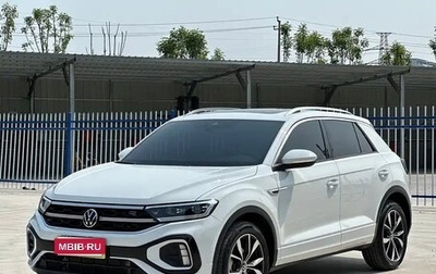 Volkswagen T-Roc I, 2024 год, 1 896 000 рублей, 1 фотография