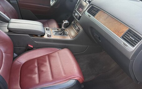 Volkswagen Touareg III, 2013 год, 1 650 000 рублей, 22 фотография