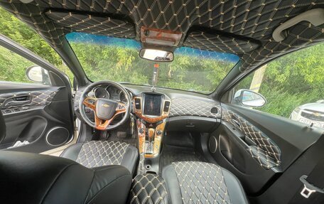 Chevrolet Cruze II, 2011 год, 750 000 рублей, 7 фотография
