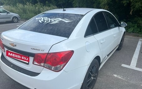 Chevrolet Cruze II, 2011 год, 750 000 рублей, 5 фотография