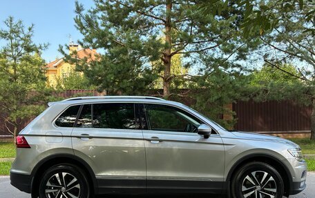 Volkswagen Tiguan II, 2019 год, 2 985 000 рублей, 8 фотография