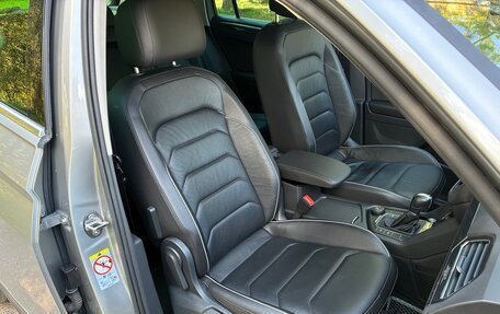 Volkswagen Tiguan II, 2019 год, 2 985 000 рублей, 28 фотография