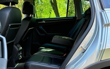 Volkswagen Tiguan II, 2019 год, 2 985 000 рублей, 29 фотография
