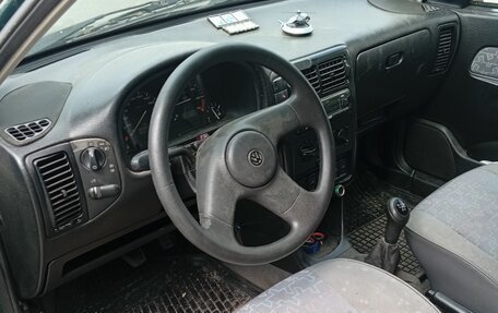 Volkswagen Polo III рестайлинг, 1996 год, 50 000 рублей, 6 фотография