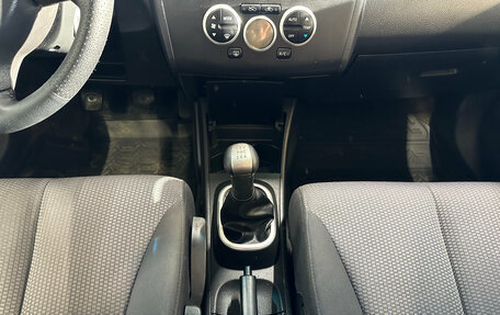 Nissan Tiida, 2010 год, 580 000 рублей, 13 фотография