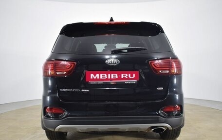 KIA Sorento III Prime рестайлинг, 2019 год, 2 400 000 рублей, 6 фотография