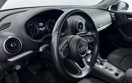 Audi A3, 2016 год, 1 820 000 рублей, 16 фотография