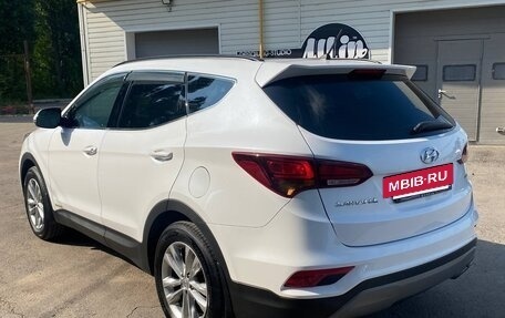 Hyundai Santa Fe III рестайлинг, 2017 год, 2 700 000 рублей, 3 фотография