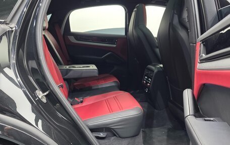 Porsche Cayenne III, 2025 год, 16 500 000 рублей, 12 фотография