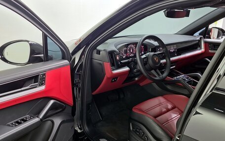 Porsche Cayenne III, 2025 год, 16 500 000 рублей, 17 фотография
