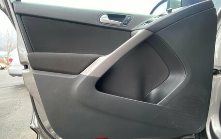 Volkswagen Tiguan I, 2009 год, 999 000 рублей, 14 фотография