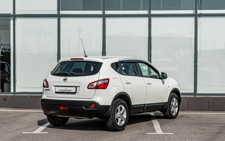Nissan Qashqai, 2011 год, 850 000 рублей, 2 фотография
