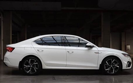 Skoda Octavia IV, 2022 год, 2 180 000 рублей, 6 фотография