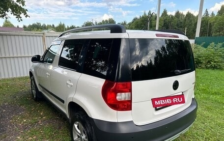 Skoda Yeti I рестайлинг, 2012 год, 750 000 рублей, 11 фотография