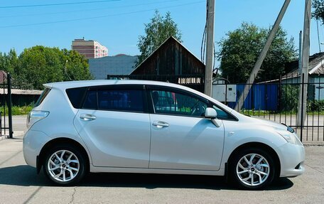 Toyota Verso I, 2009 год, 899 999 рублей, 5 фотография
