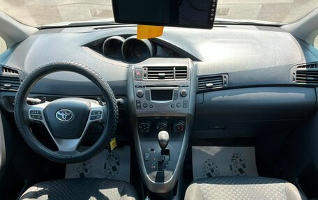 Toyota Verso I, 2009 год, 899 999 рублей, 16 фотография