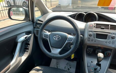 Toyota Verso I, 2009 год, 899 999 рублей, 18 фотография