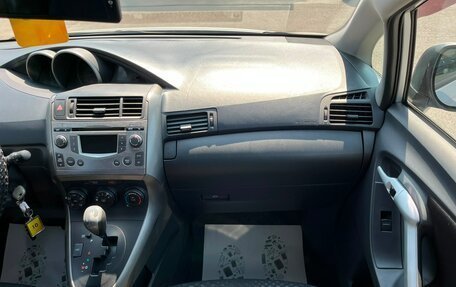 Toyota Verso I, 2009 год, 899 999 рублей, 21 фотография