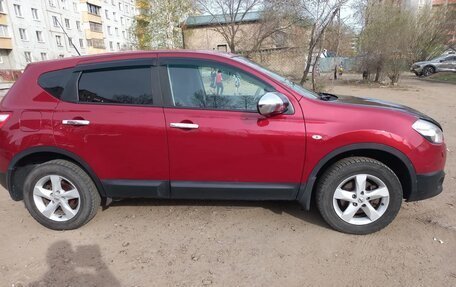 Nissan Qashqai, 2010 год, 1 000 000 рублей, 2 фотография