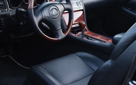 Lexus SC II рестайлинг, 2003 год, 1 490 000 рублей, 2 фотография