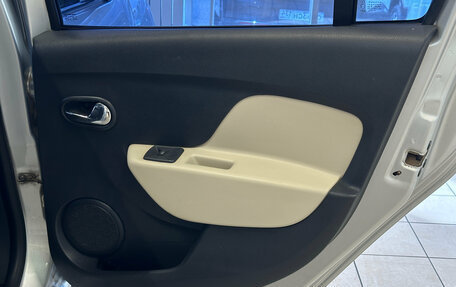 Renault Logan II, 2014 год, 749 000 рублей, 16 фотография