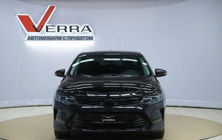 Toyota Camry, 2017 год, 2 490 000 рублей, 2 фотография