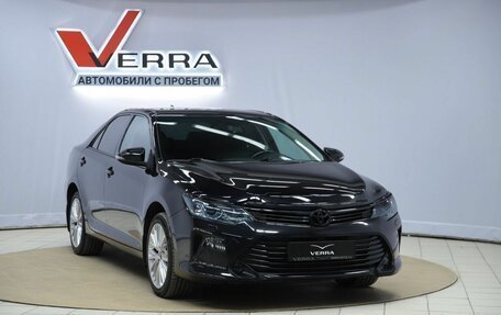 Toyota Camry, 2017 год, 2 490 000 рублей, 3 фотография