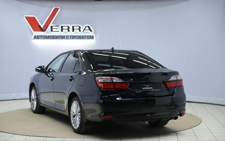 Toyota Camry, 2017 год, 2 490 000 рублей, 7 фотография