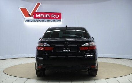 Toyota Camry, 2017 год, 2 490 000 рублей, 6 фотография