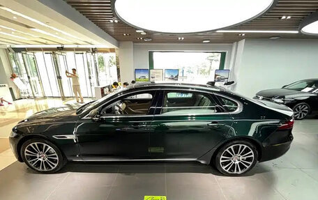 Jaguar XF II, 2024 год, 5 400 000 рублей, 7 фотография