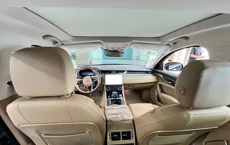 Jaguar XF II, 2024 год, 5 400 000 рублей, 10 фотография