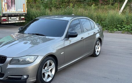 BMW 3 серия, 2011 год, 1 300 000 рублей, 1 фотография