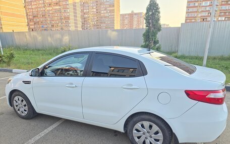 KIA Rio III рестайлинг, 2013 год, 870 000 рублей, 3 фотография