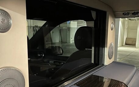 Mercedes-Benz V-Класс, 2022 год, 10 500 000 рублей, 22 фотография