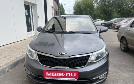 KIA Rio III рестайлинг, 2017 год, 875 000 рублей, 3 фотография