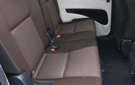 Toyota Sienta II, 2022 год, 1 178 009 рублей, 10 фотография