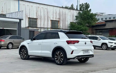 Volkswagen T-Roc I, 2022 год, 1 400 888 рублей, 8 фотография